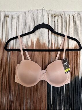 Nude Maidenform t shirt bra, converts to a strapless bra; brand new with tags